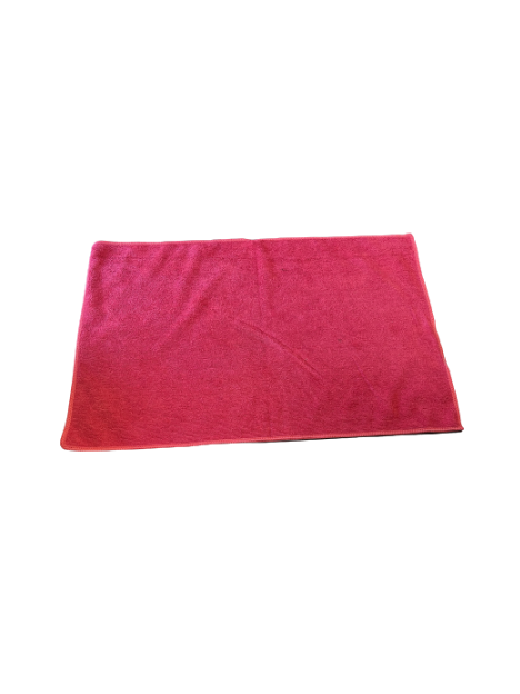 RED MICROFIBER ECONOMY TOWEL